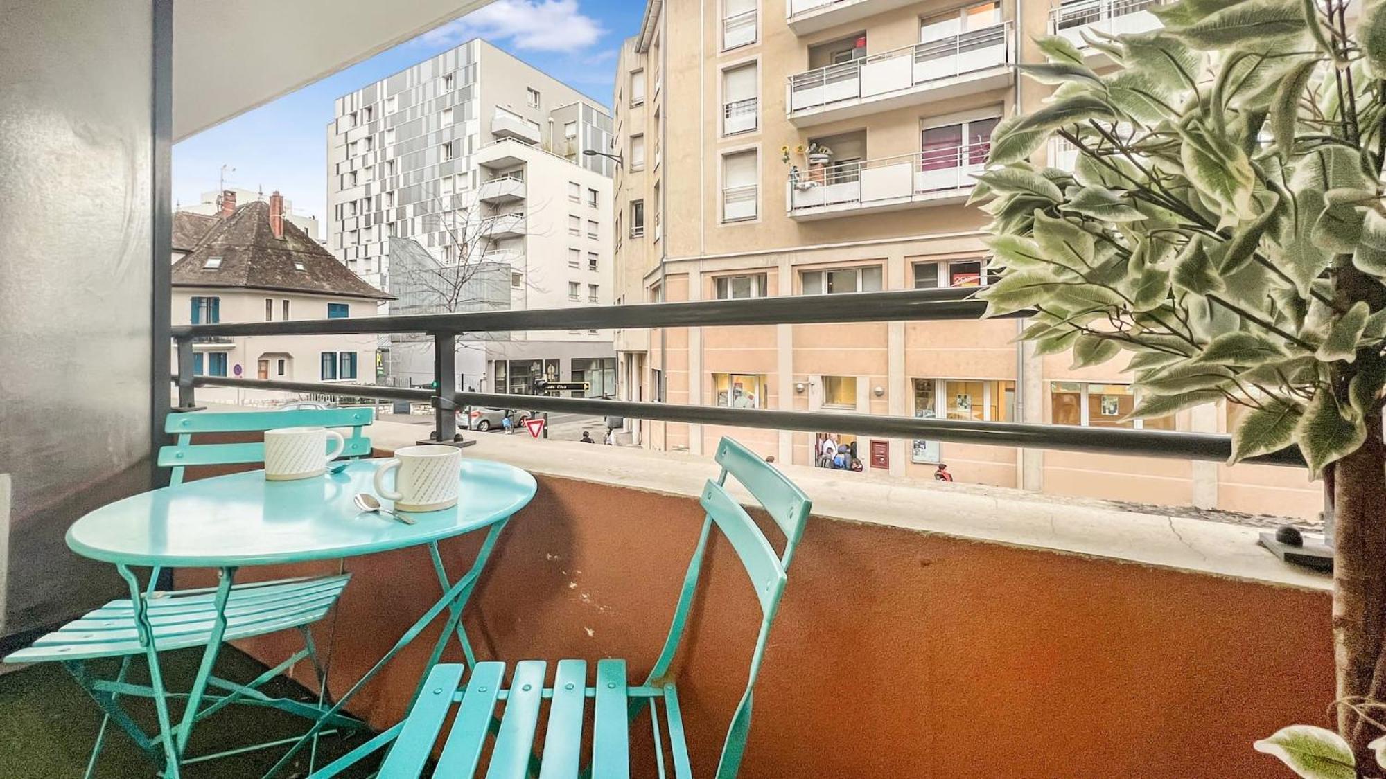 אנמסה Homey Wild - Proche Gare Et Tram - Proche Centre - Balcon Prive - Parking Prive - Wifi Gratuit מראה חיצוני תמונה